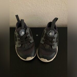 Nike Infants Athletic Shoes🔵